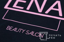 Черные футболки с логотипом «LENA beauti salon»